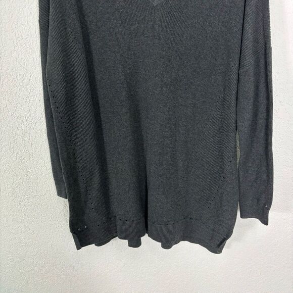 Cabi Grey V Neck Long Sleeve Ribbed Pullover Sweater - Picture 4 of 7
